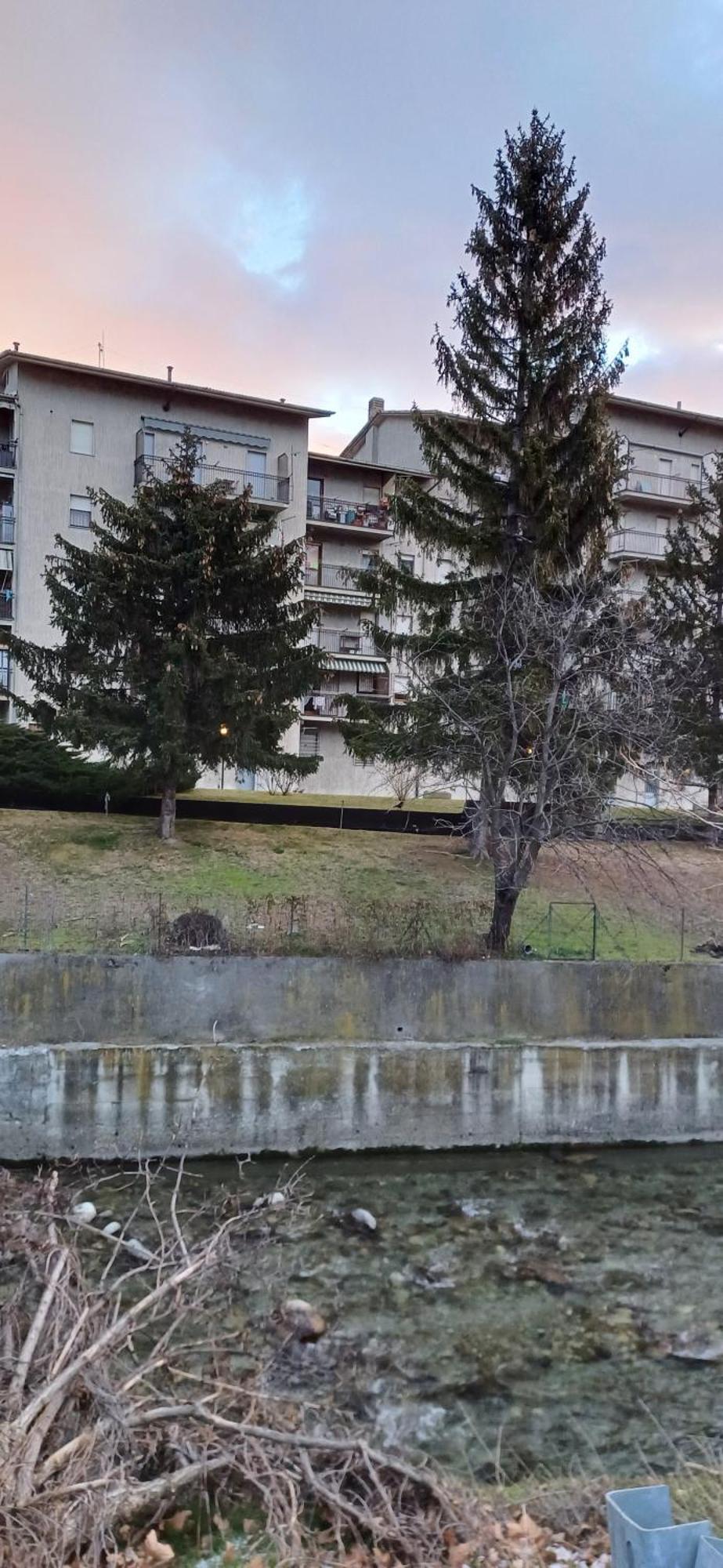 Appartamento Trilocale Arco D'Augusto Con Box Aosta Esterno foto